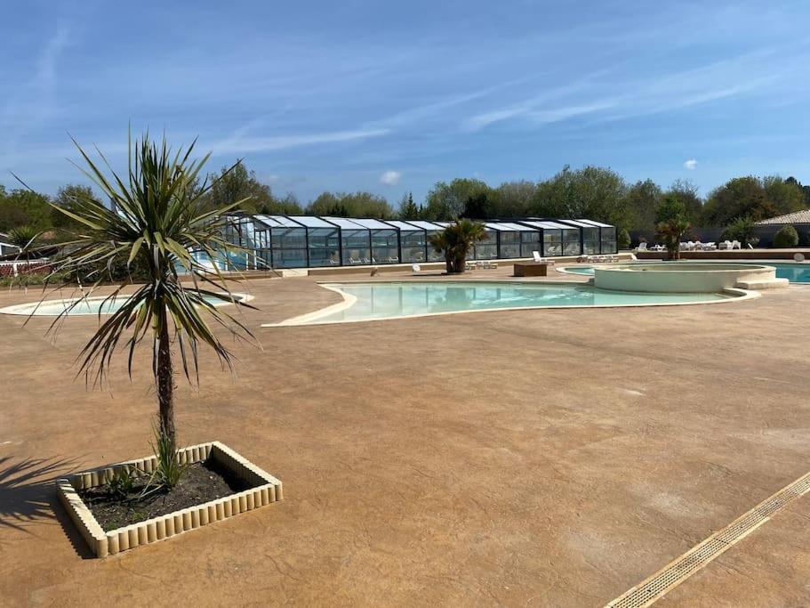 Vue Sur Le Lac, Cadre Verdoyant, Camping 4 Etoiles Aureilhan  Exterior foto